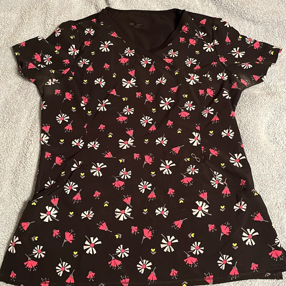 Infinity Scrub Top